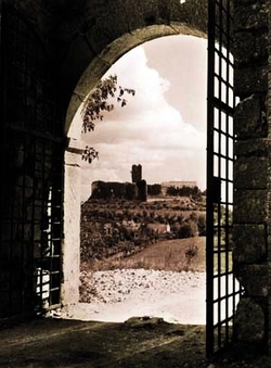 Montecchio Maggiore : un colle due castelli (Art. corrente, Pag. 2, Foto generica)