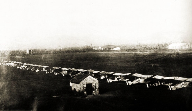campo d’aviazione di Casoni (Art. corrente, Pag. 1, Foto generica)